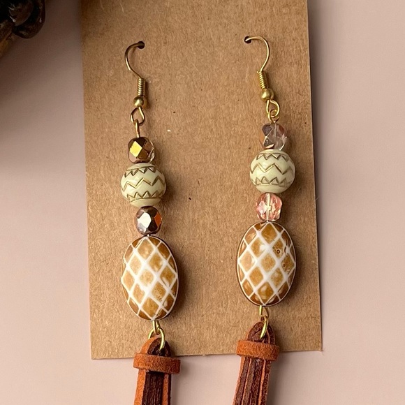 Handmade Boho Faux Leather Suede Tassel Earrings - Picture 5 of 7